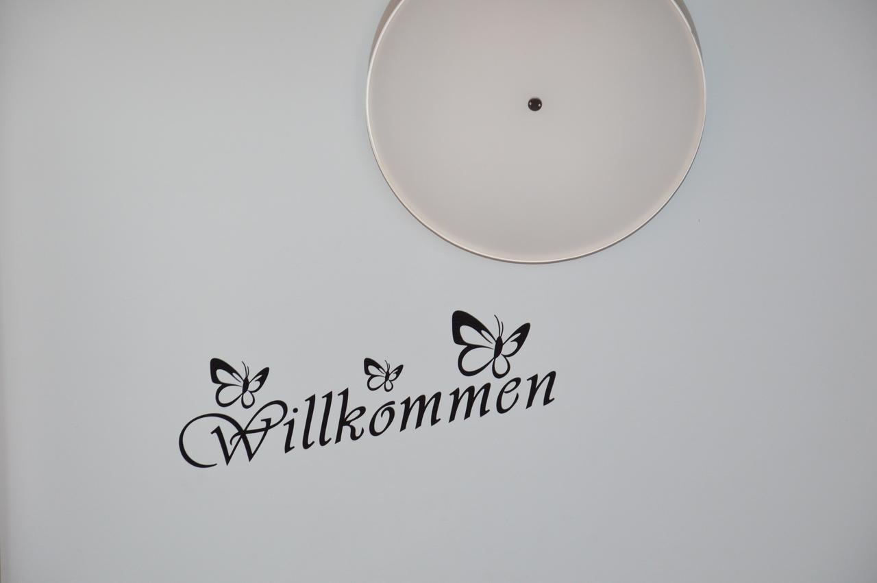 Ferienwohnungen Am Brunnen - Naehe Europapark, W-Lan, Klimaanlage 莱茵豪森 外观 照片